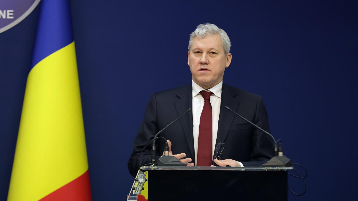 Catalin Predoiu Protectia animalelor reprezinta un semn de civilizatie Cate au fost salvate de