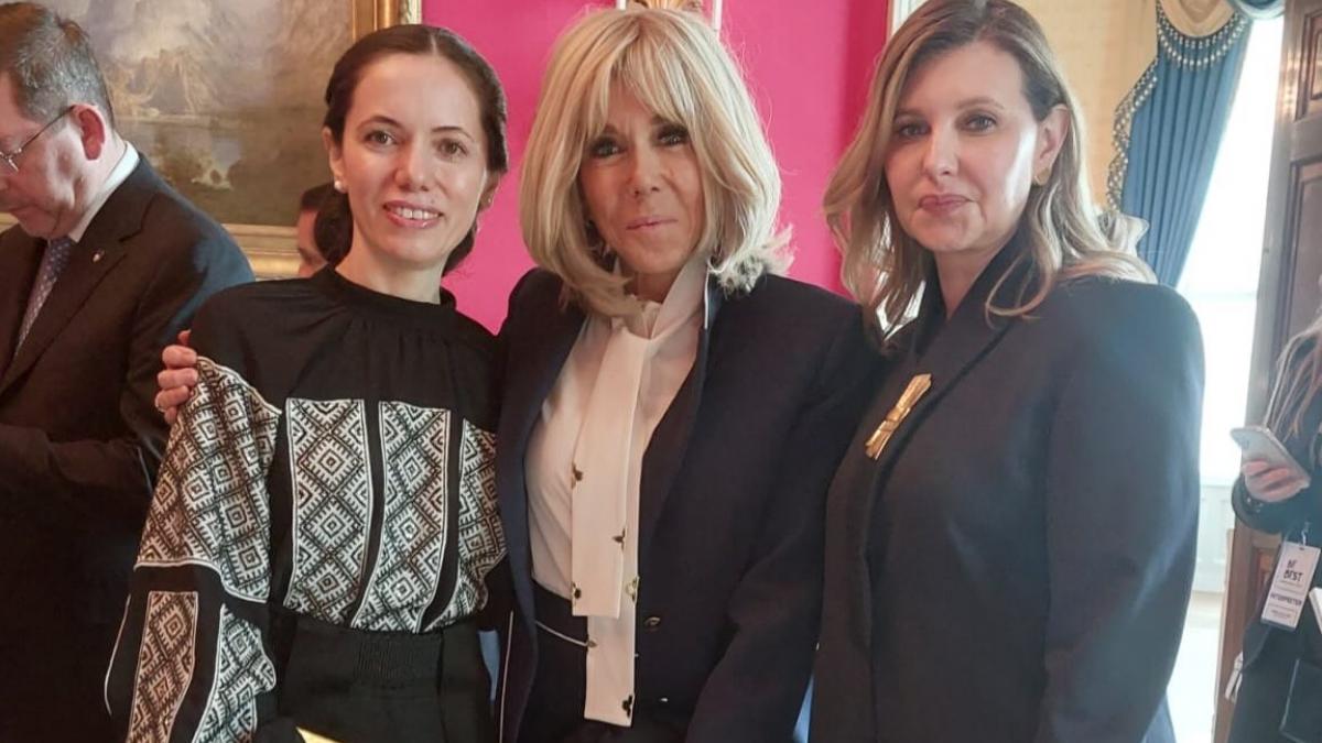 Cine este designerul de moda care a imbracato pe Mirabela Grdinaru la summitul Melaniei Trump