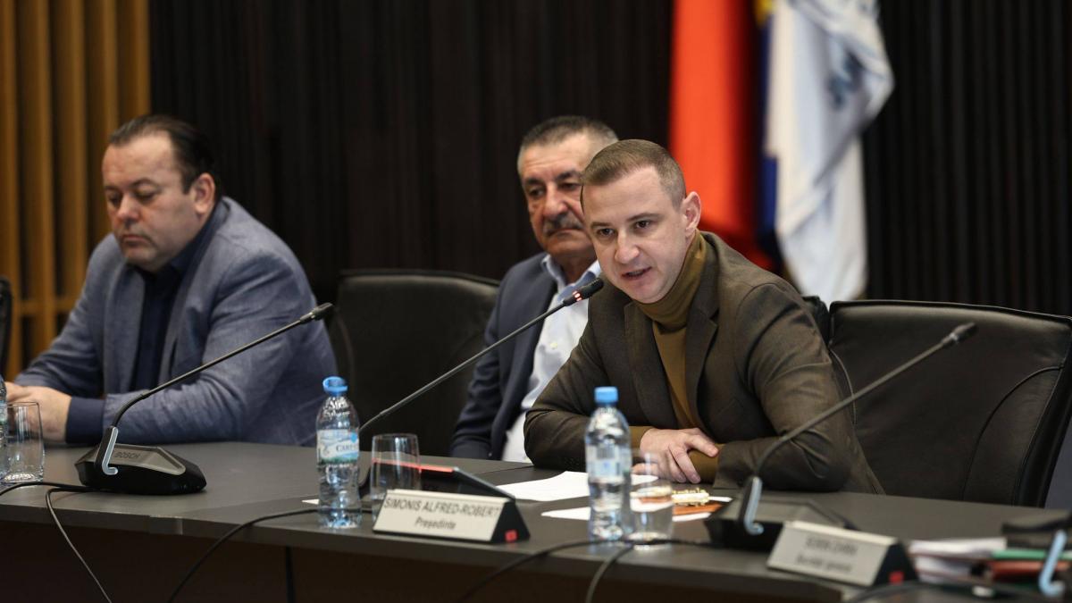 Doua comune din Timis vor fuziona Consiliul Judetean ofera incentive financiare Simionis