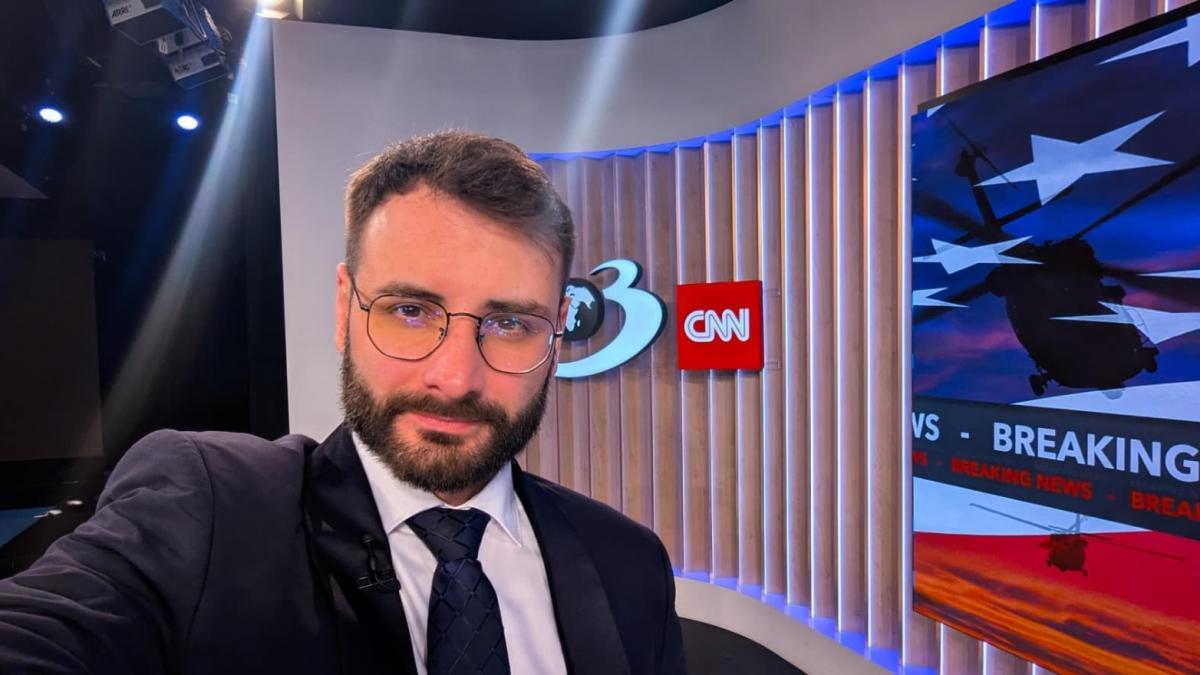 Iulian Lorincz deputat USR Nici daca ne ar arunca cu apa fiarta nu vom iesi de la guvernare Sunt