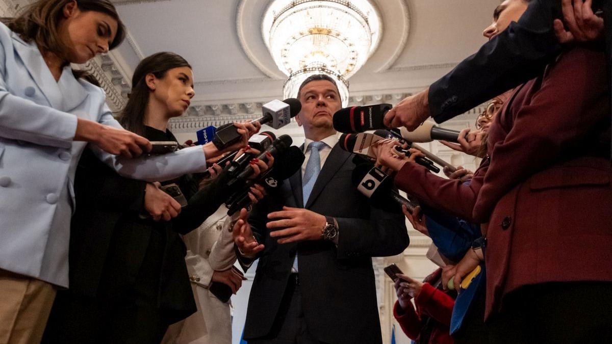 PSD anunta ca toti secretarii de stat prefectii si subprefectii partidului si au prezentat demisia