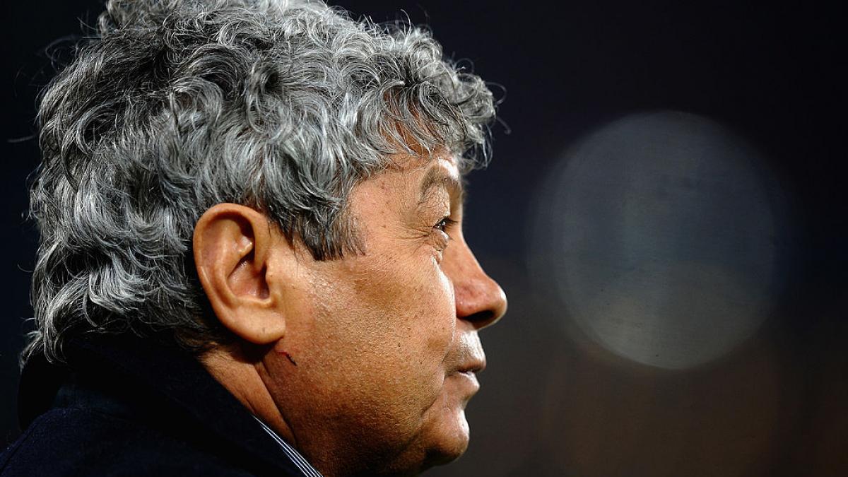 surse corpul neinsufletit al lui mircea lucescu va fi expus la arena nationala pentru o ultim