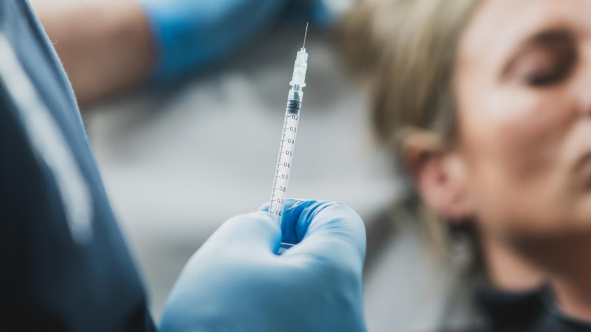 Cabinetul esteticianului din Bucuresti unde o femeie a murit a fost inchis