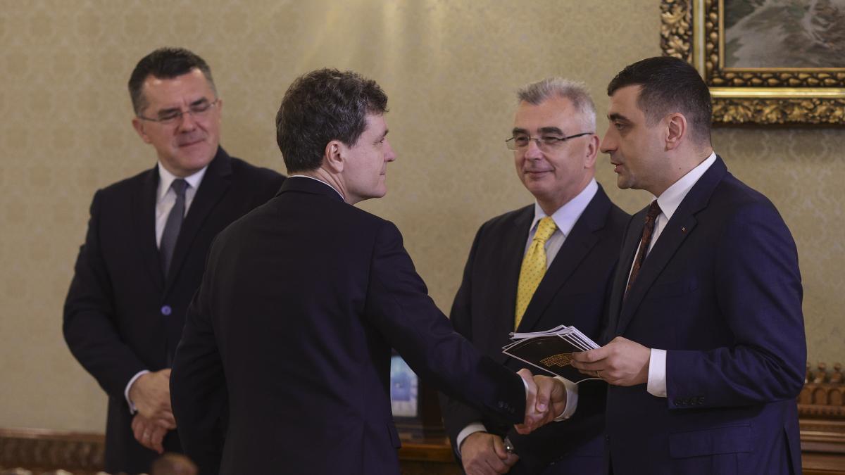 George Simion i a solicitat lui Nicusor Dan mandat pentru a forma un guvern AUR 3
