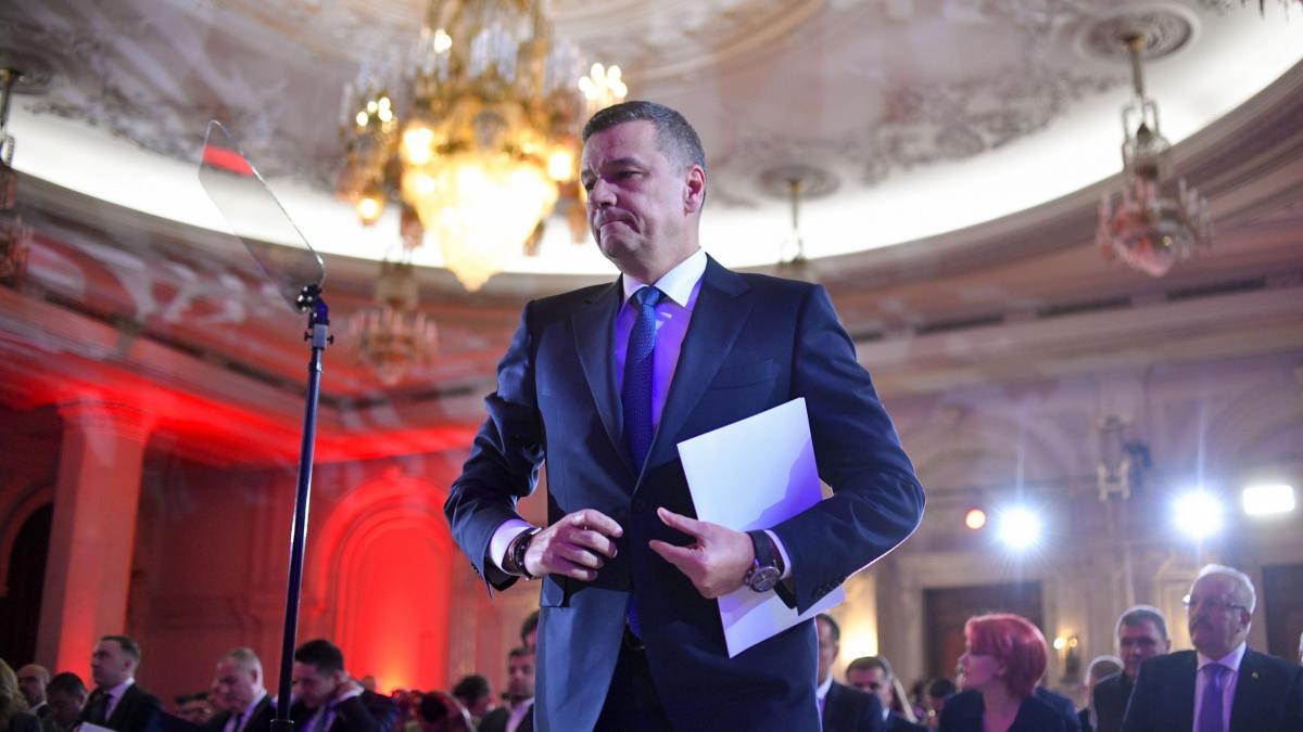 Grindeanu il acuza pe Bolojan ca opreste negocierile pentru noul Guvern Tine captivi membrii USR chiar