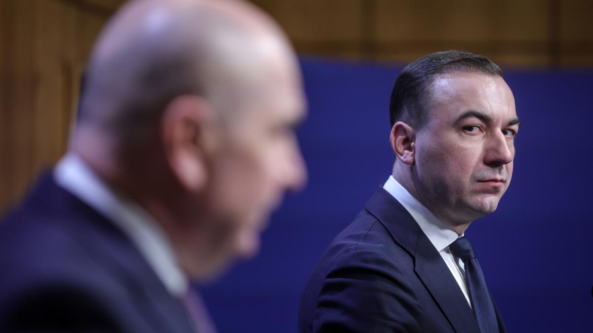 Ilie Bolojan publica lista neregulilor descoperite la Ministerul Energiei in urma lui Bogdan Ivan