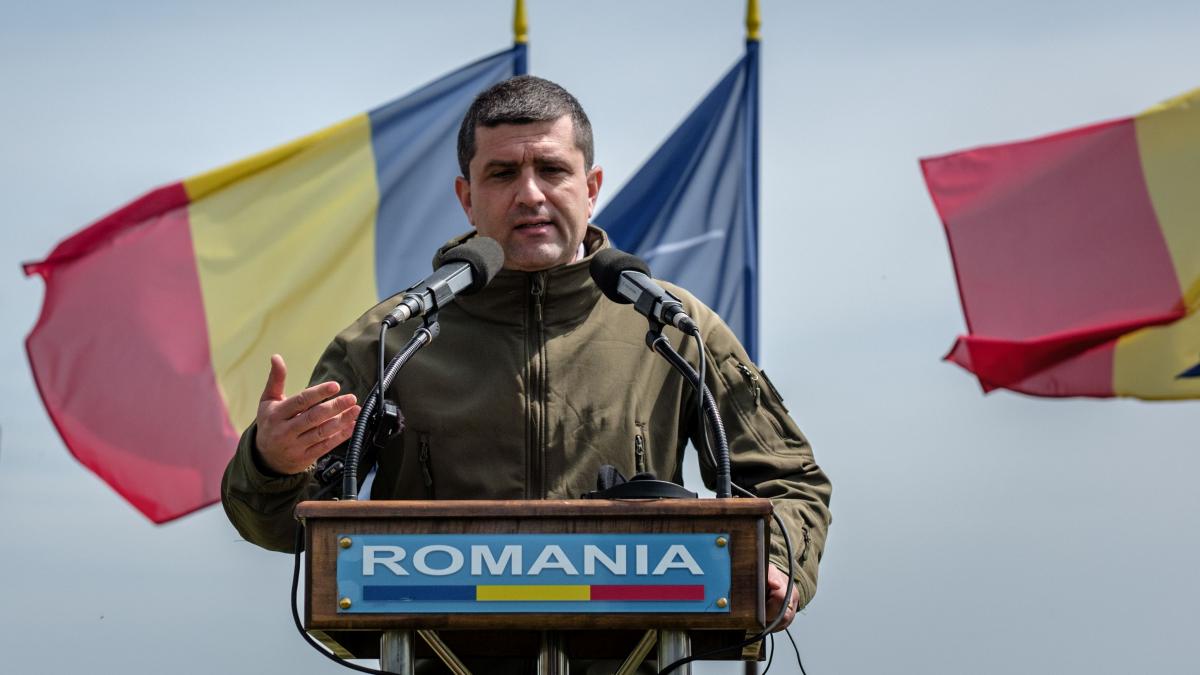 Ministrul Apararii refuza sa dezvaluie cine a negociat fondurile pentru Programul SAFE Nu stiu cum ii