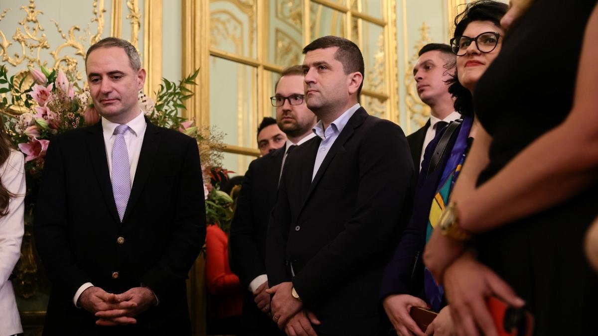 Ministrul Nazare neaga ca SAFE este blocat Acordul a fost semnat si trimis la Bruxelles Miruta nu a