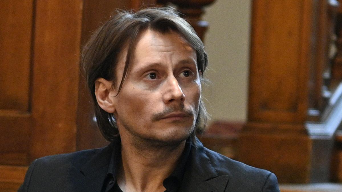 Scrisoarea actorului Marius Manole catre PSD inainte de votul motiunii Sunt in partid si oameni