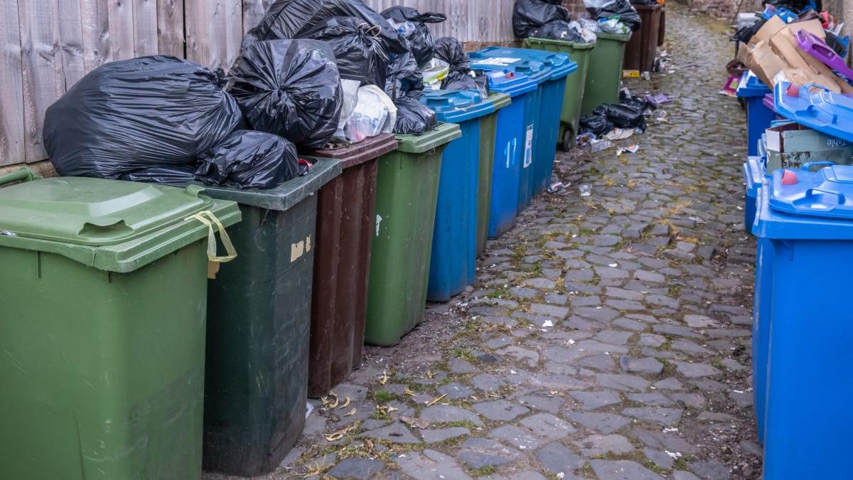 stare de alerta in judetul bacau din cauza deseurilor 65 de localitati fara servicii