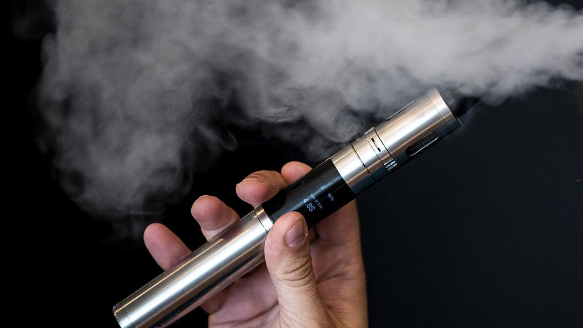 vaporii si fumatul electronic pe cale de a fi interzise complet in spatiile publice inclusiv