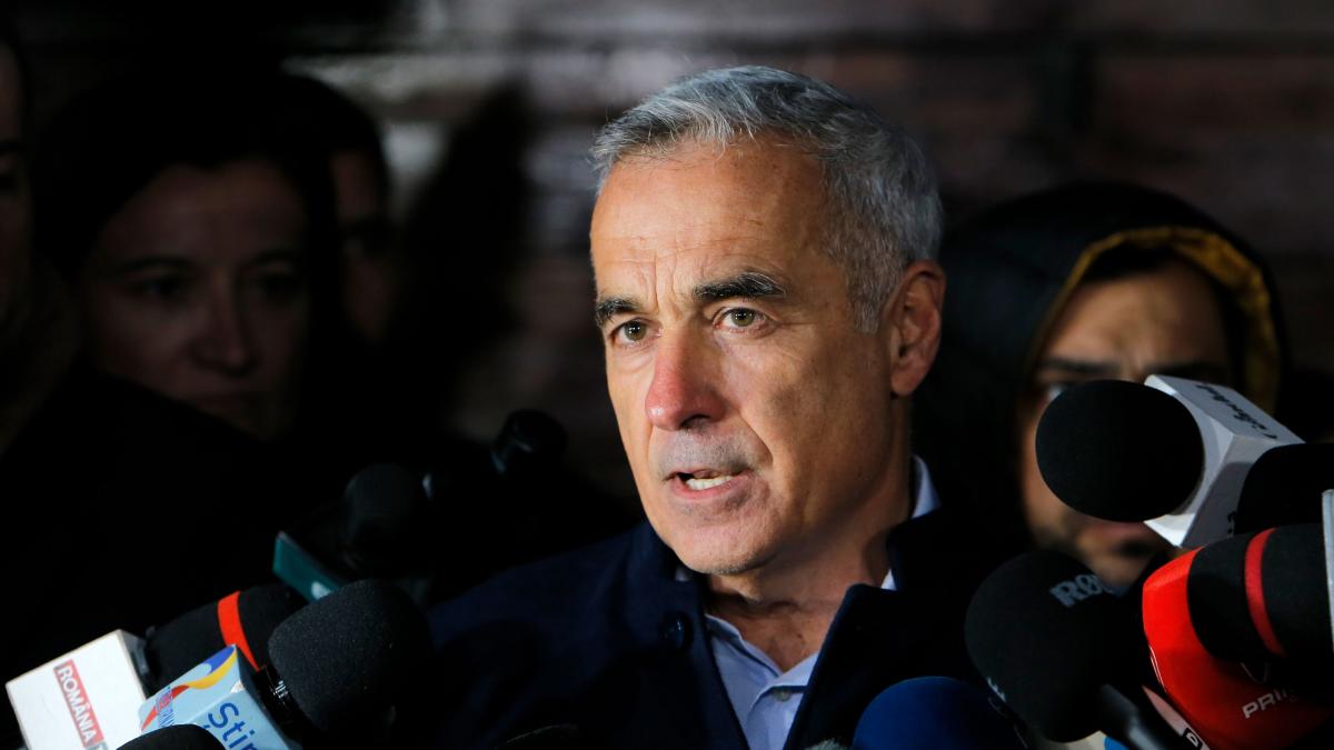 Călin Georgescu este campion la amenzi după campania sa cu „zero lei”. Pentru ce a fost penalizat... 2 Calin Georgescu este campion la amenzi dupa campania sa cu zero lei Pentru ce a fost penalizat