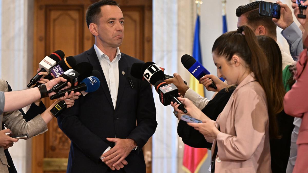 Csoma Botond Daca continuam cu acest limbaj dur si cu linii rosii nu vom avea guvern nici anul
