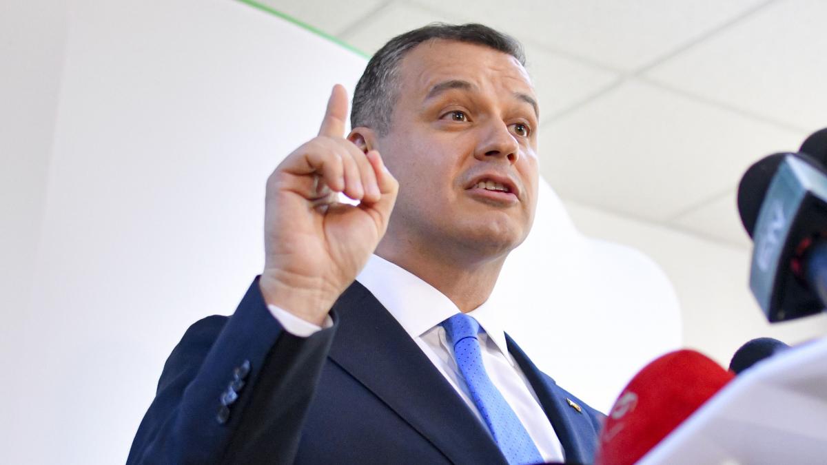 Eugen Tomac: "Îmi doresc ca România și Republica Moldova să dispună de un sistem educațional integrat,... 2 Eugen Tomac Imi doresc ca Romania si Republica Moldova sa dispmna de un sistem educational integrat