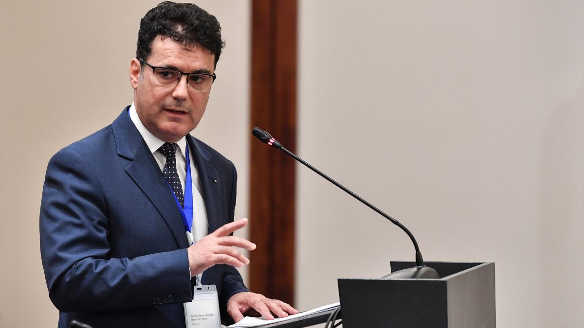 Remus Pricopie: Adrian Veştea ar trebui să renunţe la mandatul său 2 Remus Pricopie Adrian Vestea ar trebui sa renunte la mandatul sau 1