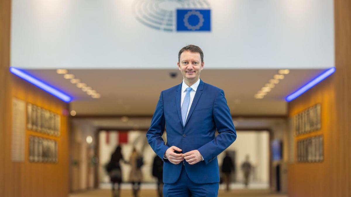 Siegfried Muresan raspuns pentru social democrati Pentru pesedisti Europa nu reprezinta un lucru pozitiv