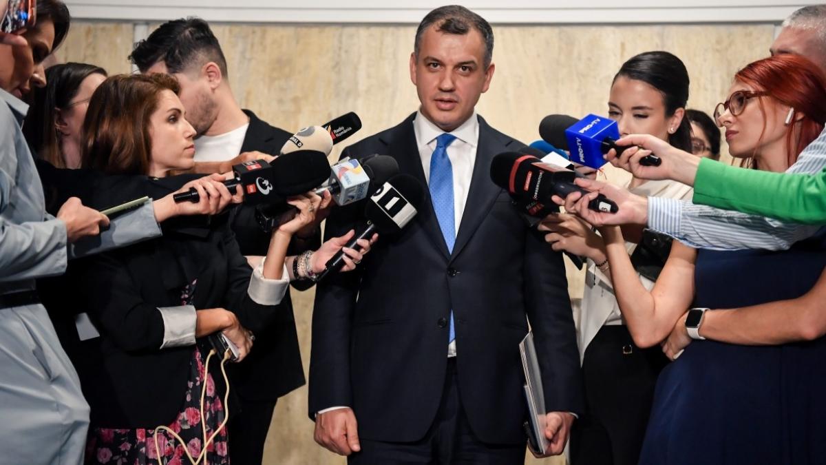Tomac: „Taxele și impozitele nu vor crește”. Legea salarizării bugetarilor, în forma actuală,... 2 Tomac Taxele si impozitele nu vor creste Legea salarizarii bugetarilor in forma actuala
