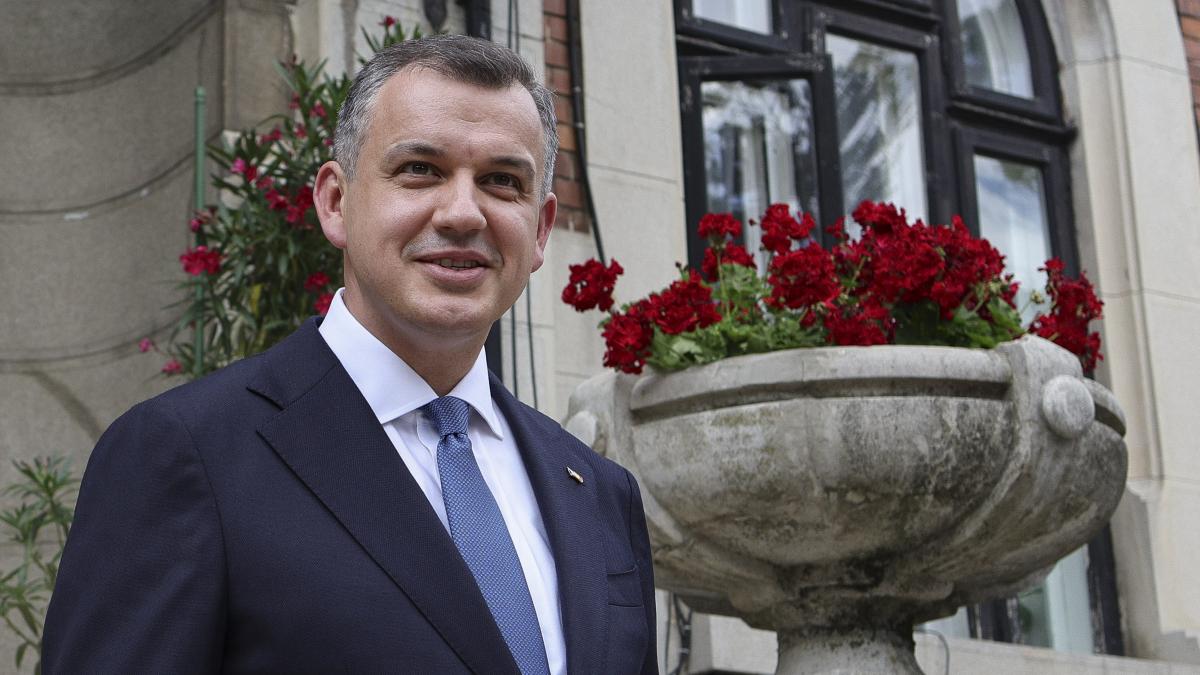 Tomac acuza AUR ca actioneaza in favoarea lui Putin amenintandu l pe Nicusor Dan cu suspendarea