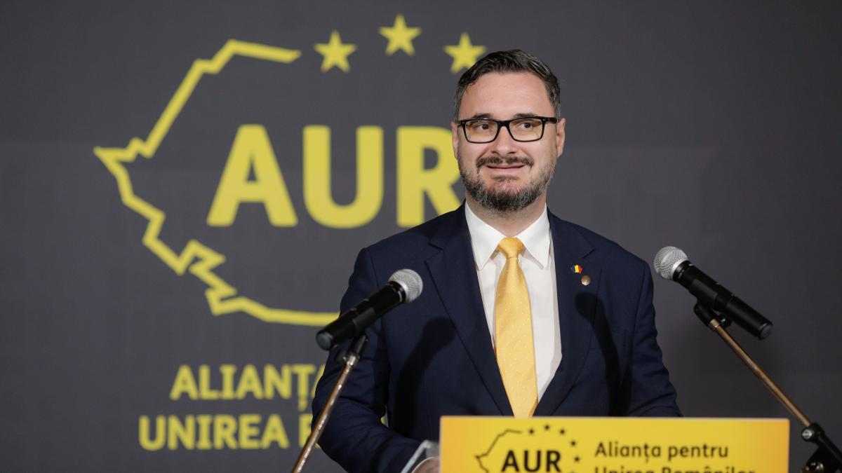 Dosar penal pentru deputatul AUR Dan Tanasă, după ce a incitat la ură împotriva livratorilor asiatici 2 Dosar penal pentru deputatul AUR Dan Tanasa dupa ce a incitat la ura impotriva livratorilor asiatici