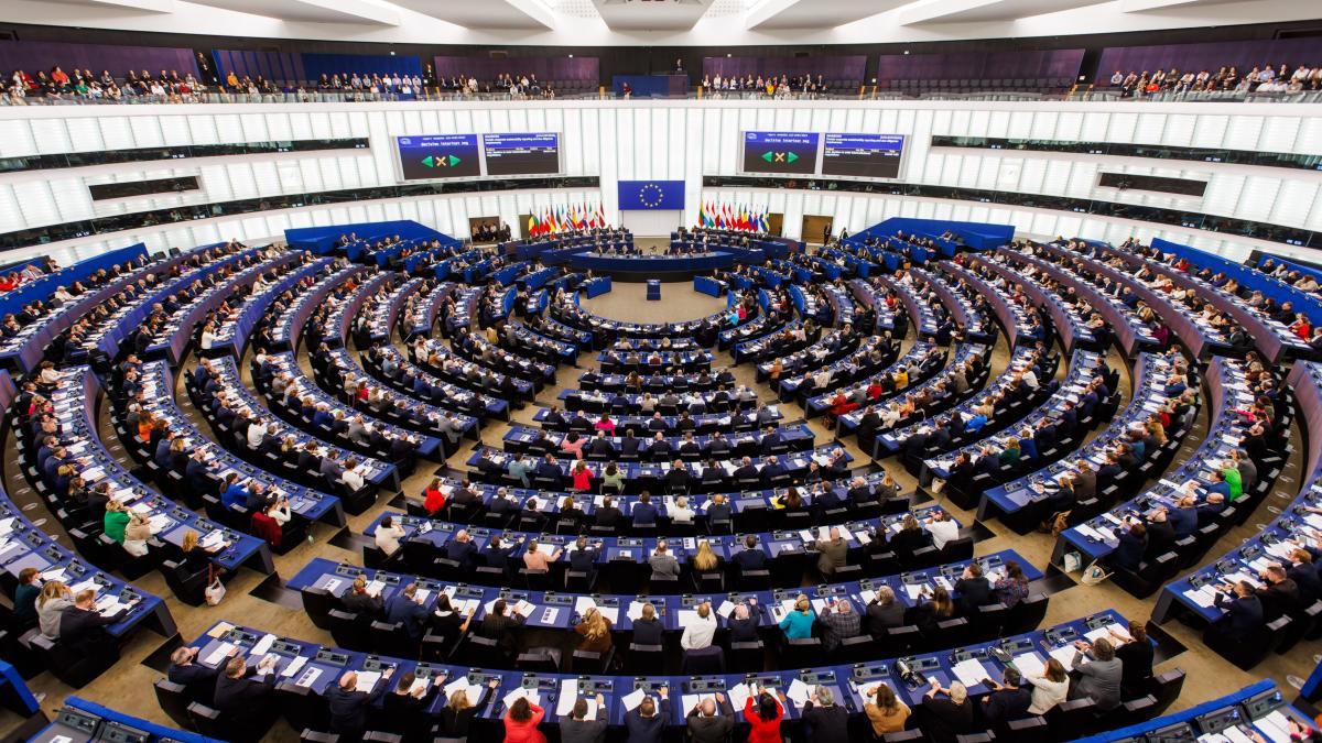 Eurodeputatii PSD acuza PNL ca a votat impotriva extinderii PNRR