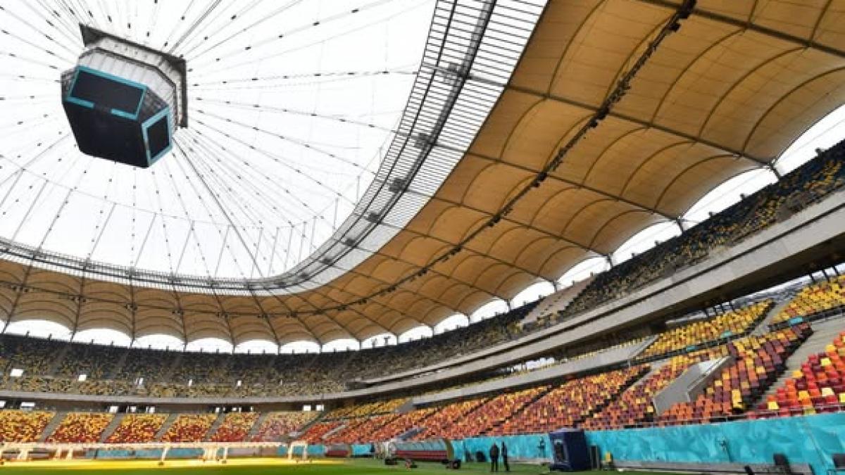 Guvernul va discuta joi despre candidatura României pentru organizarea finalei UEFA Europa League. Ce alte... 2 Guvernul va discuta joi despre candidatura Romaniei pentru organizarea finalei UEFA Europa League Ce alte