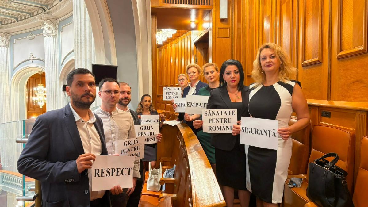 A treia zi de grevă generală în spitale. Activitate redusă la 30% în 482 de spitale din întreaga țară... 2 a treia zi de greva generala in spitale activitate reduse la 30 in 482 de spitale din intreaga tara