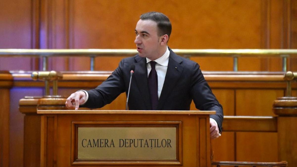 Bogdan Ivan Cer premierului interimar sa solicite activarea mecanismului de securitate