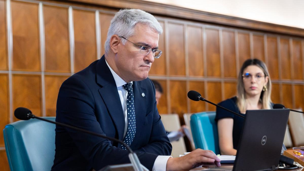 Dragos Pislaru anunta ca astazi vom afla daca Legea salarizarii va fi adoptata la timp Fara un acord Romania va pierde acest obiectiv