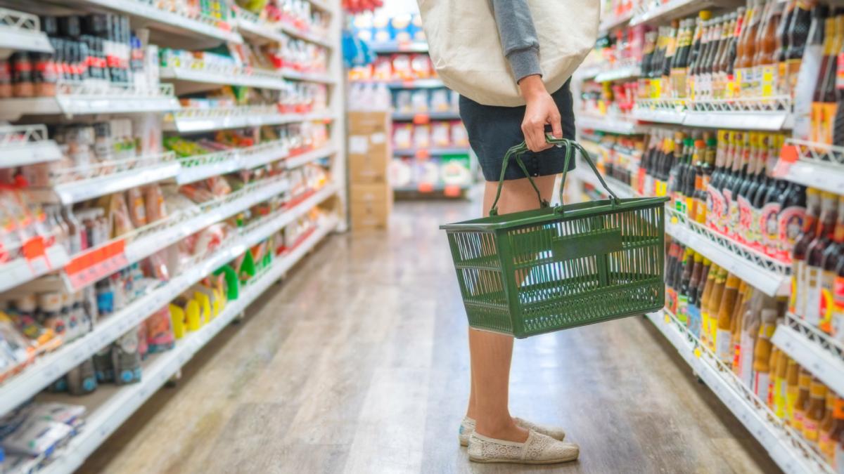 Program redus în centre comerciale și supermarketuri? Bușoi explică modul în care se va raționaliza energia, în caz de... 2 Program reduse in centre comerciale si supermarketuri Busoi explica modul in care se va rationaliza energia in caz de