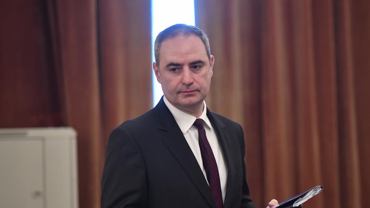 Romnia se pregateste pentru evaluarea Moodys Nazare Miza nu consta doar in pastrarea ratingului ci