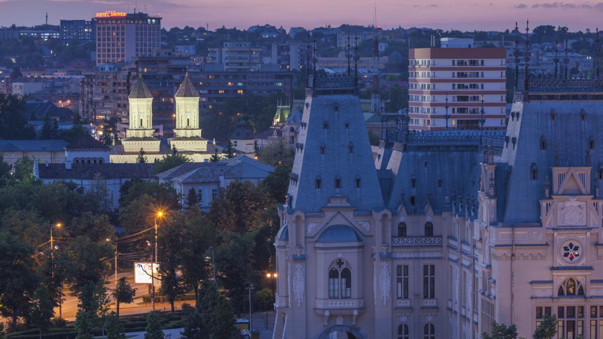 Scandal la Iași după întreruperea iluminatului public noaptea. Muraru îi solicită lui Chirica să anuleze... 3 Scandal la Iasi dupa intreruperea iluminatului public noaptea Muraru ii solicita lui Chirica sa anuleze