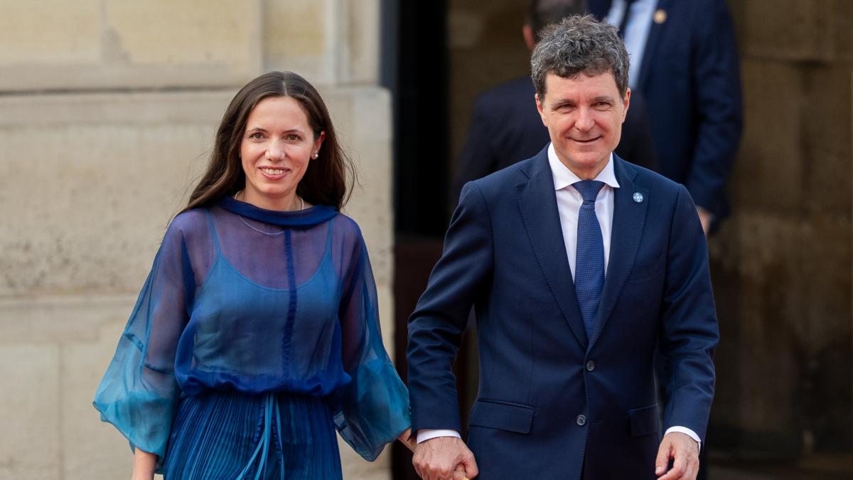 Surse Nicusor Dan a contestat Legea ANI la CCR Sesizarea presedintelui se refera la amendamentul AUR