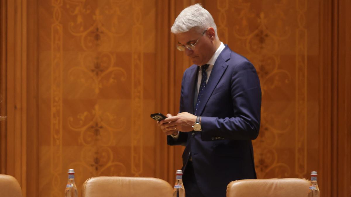 Surse Raspunsul de la Bruxelles privind Legea salarizarii Solutia propusa pentru asigurarea finantarii extinderea CASS la pensii