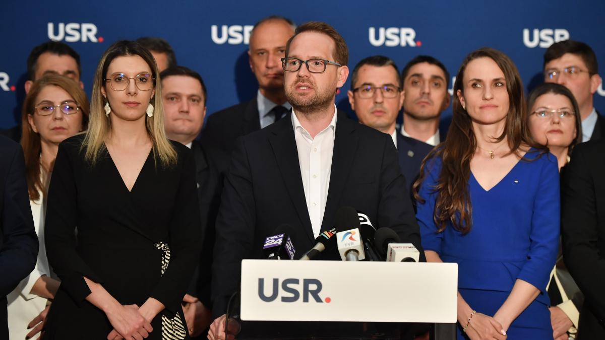 USR a introdus o noua lege a integritatii in Parlament fara amendamentul anti Fritz si solicita partidelor sa o sustina
