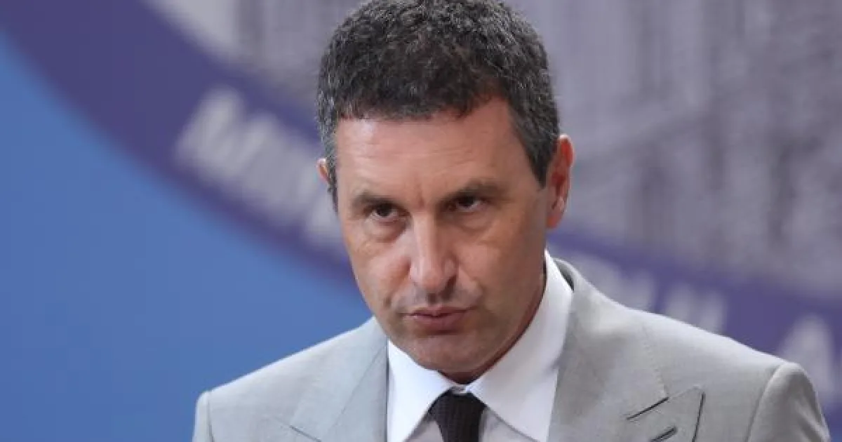 Grindeanu nu poate fi premier fără UDMR. Manda: E greu să strângi 233 de voturi