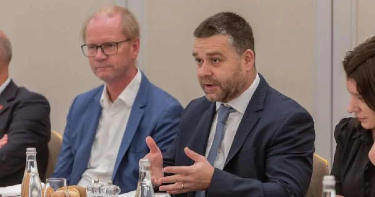 Pensii mai mari pentru români prin conturi de economii. Legea, adoptată