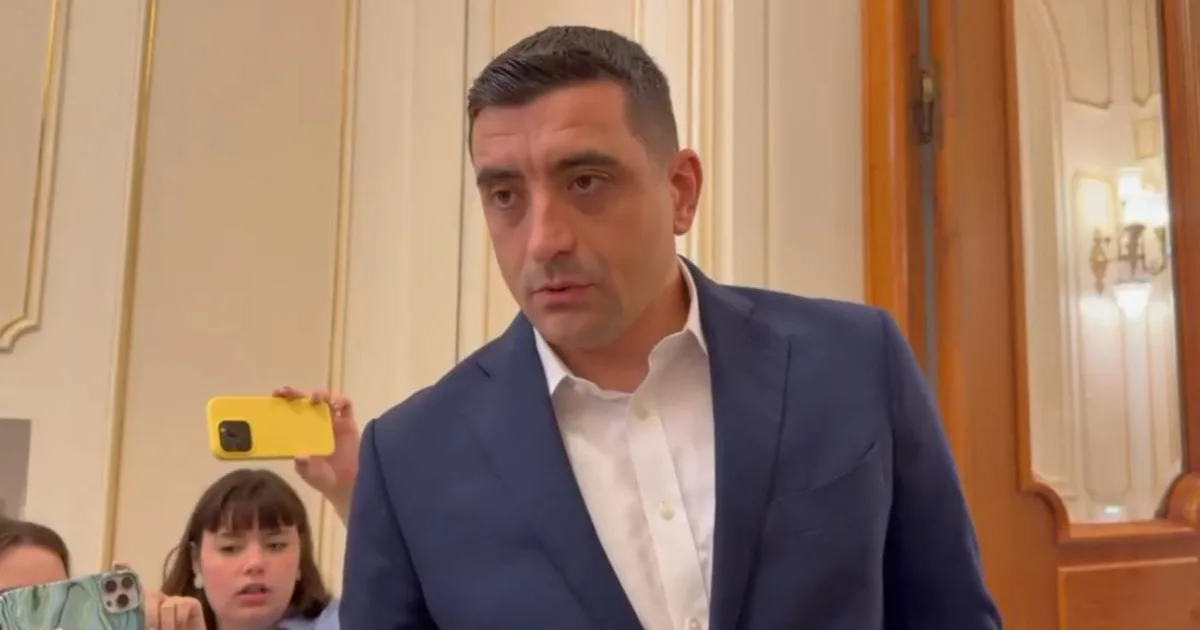 Simion, despre agitatorii din Piața Victoriei: „Nu au fost de la AUR” 4 Simion, despre agitatorii din Piața Victoriei: „Nu au fost de la AUR”