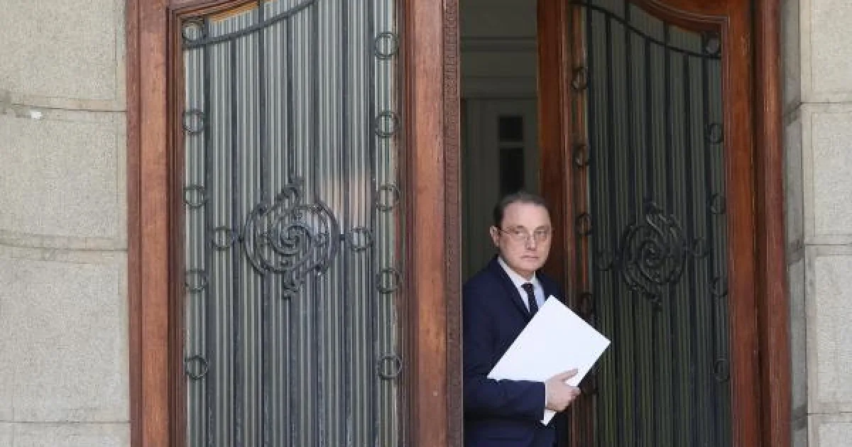 Bolojan refuză guvernarea cu PSD: Fără PNL nu ar mai exista paravan