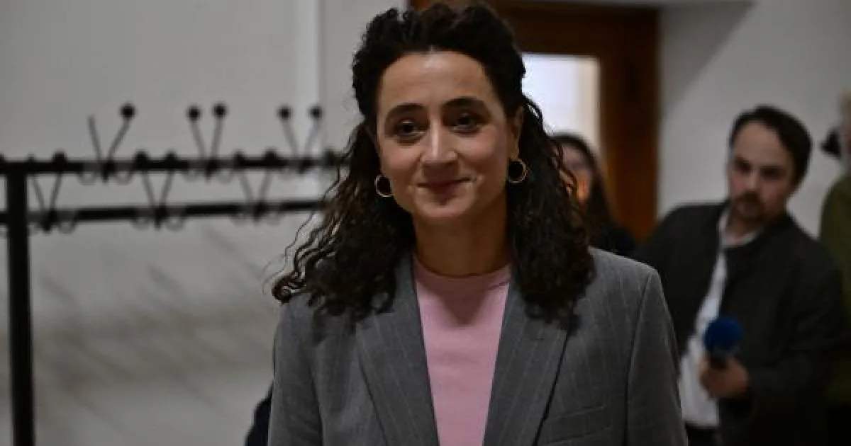 Simion: Misiunea AUR pentru Georgescu, îndeplinită. Suntem cel mai fidel partid 2 Simion: Misiunea AUR pentru Georgescu, îndeplinită. Suntem cel mai fidel partid