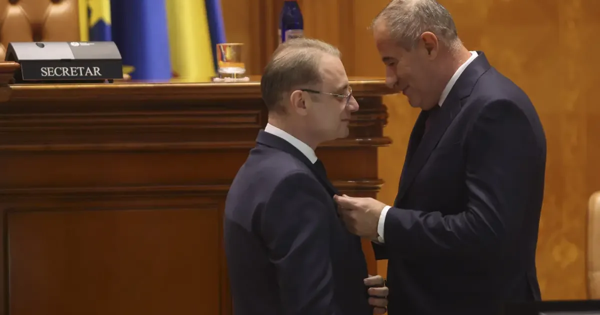 Ziua care a încheiat cinci luni de criză. Instalarea Guvernului Niculescu, în imagini